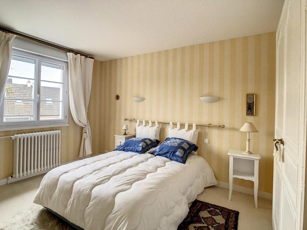 Maison De Charme Proche Centre Ville 아브랑슈 외부 사진
